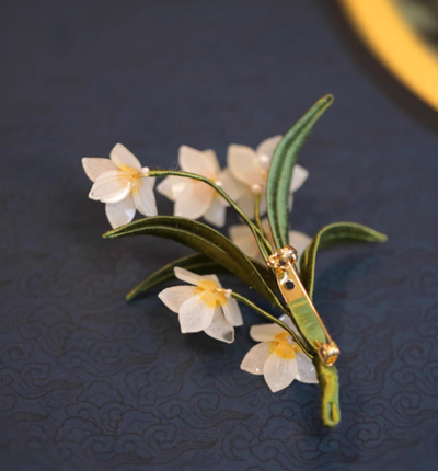Pines Vintage de Narciso Envueltos a Mano - Accesorios para Abrigo - Image 8