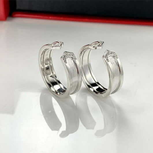 Anillo de Pareja con Letra C - Diseño Minimalista para Hombre y Mujer - Image 3