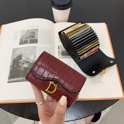 Cartera Plegable de Cuero Suave para Mujer - Colores Sólidos - Image 18