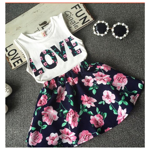 Conjunto de Dos Piezas para Niña: Chaleco Floral con Alfabeto y Falda Corta - Image 17