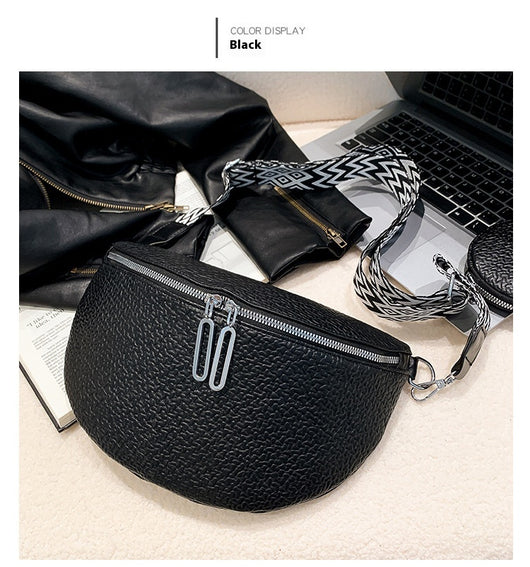 Bolso Bandolera Crossbody con Cierre de Cremallera y Textura Saddle Lock - Image 5