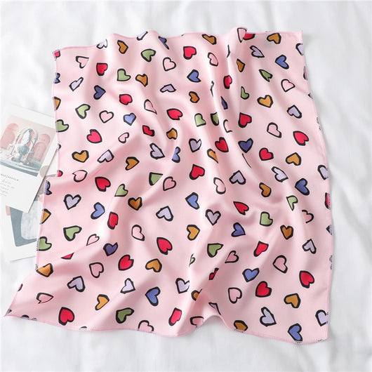Pañuelo de Seda Estampado Corazones - Foulard Cuadrado Multiuso para Mujer - Image 8