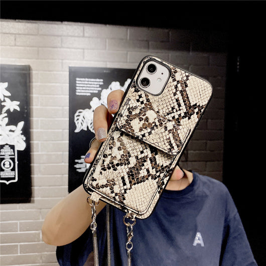 Funda Protectora para Teléfono con Patrón Piel de Serpiente y Compartimentos para Tarjetas - Image 12