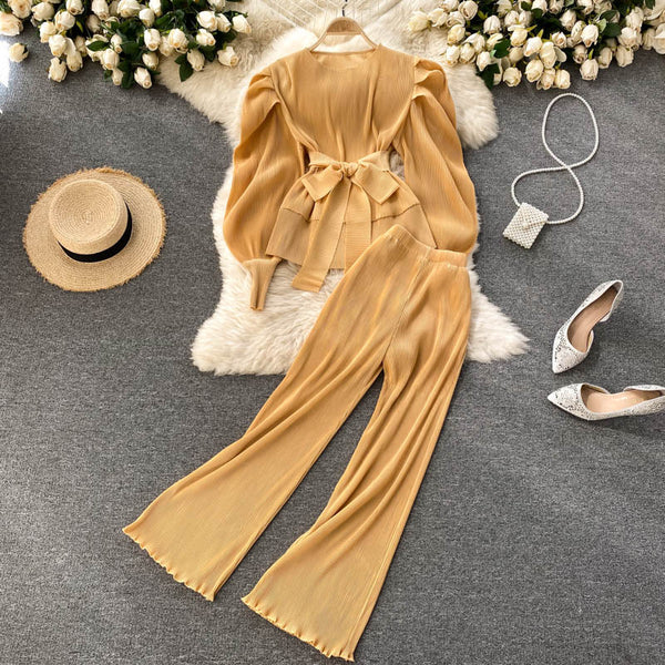 Conjunto Elegante: Blusa de Gasa con Mangas Abullonadas y Pantalón Ancho