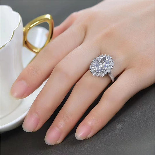 Anillo de Diamante Moissanita Ovalado - Joya de Lujo Premium - Image 2
