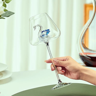 Copa de Vino Tinto Cisne Transparente Estilo Minimalista - Image 4