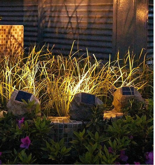 Lámpara Solar de Resina para Jardín con Ángulo Ajustable e Impermeabilidad - Image 3