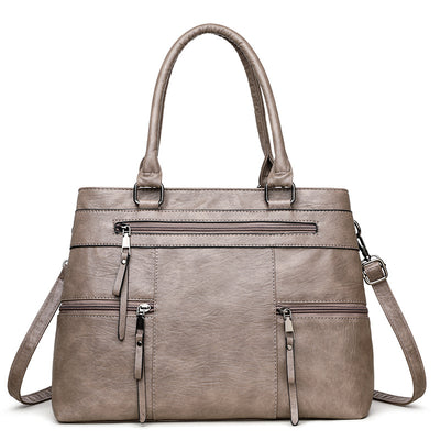 Bolso Mensajero de Cuero Suave - Cartera Ejecutiva para Commuter - Image 7
