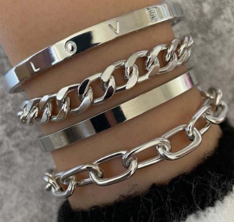 Juego de Pulseras de Cadena Hueca en C - Diseño Minimalista y Elegante - Image 6