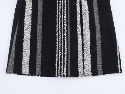 Abrigo de Lana a Rayas Blanco y Negro Estilo Francés Elegante para Mujer - Image 8