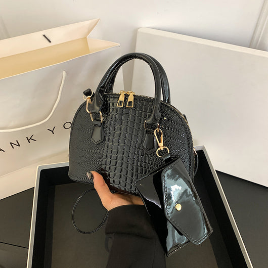 Bolso Bandolera Minimalista para Mujer - Diseño Elegante y Funcional - Image 9