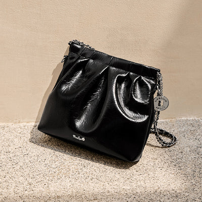 Bolsa de Hombro Tipo Cubo de Gran Capacidad con Cadena - Image 7