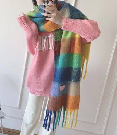 Bufanda Grande Reversible de Cuadros Arcoíris en Mohair - Image 10