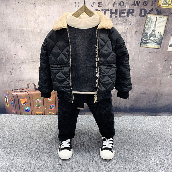 Conjunto Infantil 4 Piezas: Abrigo Polar, Suéter, Jeans y Chamarra