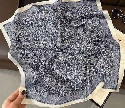 Pañuelo de Seda Cuadrado Versátil para Mujer - Image 17