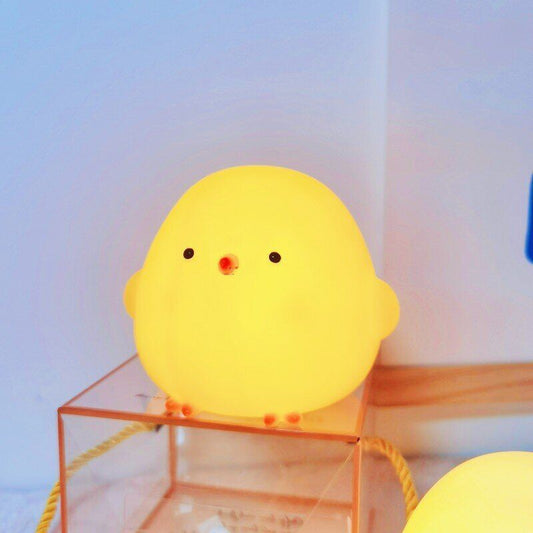 Lámpara Nocturna Infantil Pollo Adorable con Carga USB - Image 2