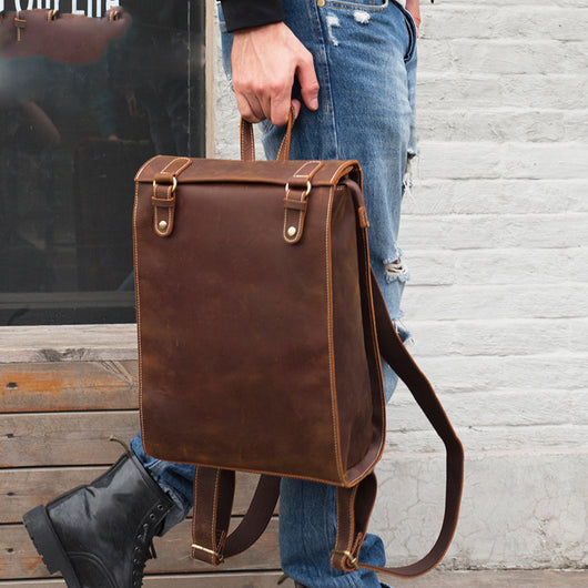 Mochila de Cuero Genuino para Hombre - Diseño Minimalista y Funcional - Image 4