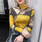 Blusa Estampada Cuello Alto Ajustado para Mujer