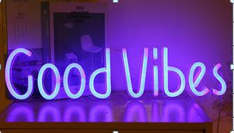 Lámpara Colgante Neon LED con Letras Acrílicas Personalizables Dream - Image 12