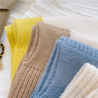 Bufanda Tejida Bicolor para Mujer - Cálida y Versátil para Otoño e Invierno - Image 12