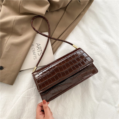 Bolso Axilar de Lujo para Mujer - Diseño Trendy de Alto Nivel - Image 7