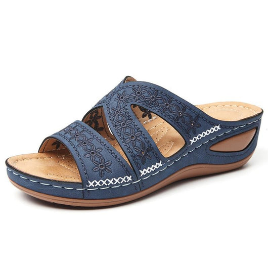 Pantuflas Retro para Mujer con Bordados Artesanales - Image 2