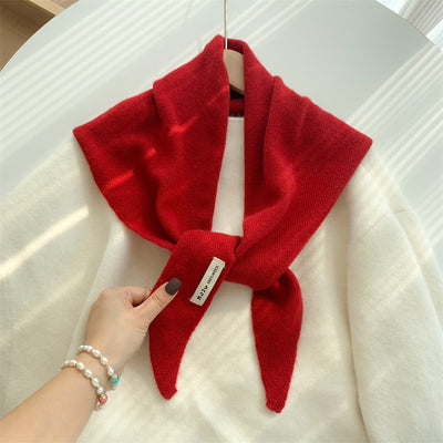 Poncho Triangular de Lana Pura para Otoño e Invierno - Image 7