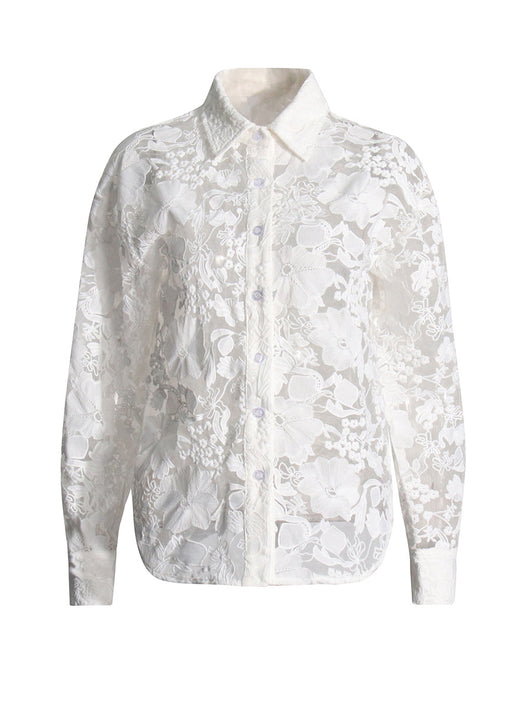 Conjunto Elegante: Blusa Bordada Transparente con Pantalón Talle Alto - Image 12
