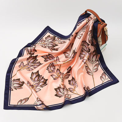 Pañuelo Grande Cuadrado con Diseño Floral Minimalista - Image 7