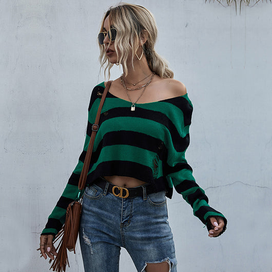 Suéter Oversize con Cuello en V, Rayas y Detalles Rotos - Image 15