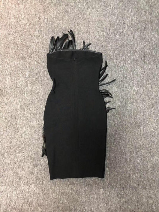 Vestido Bandage Ajustado con Costura de Plumas - Tubo Escotado Elegante - Image 8