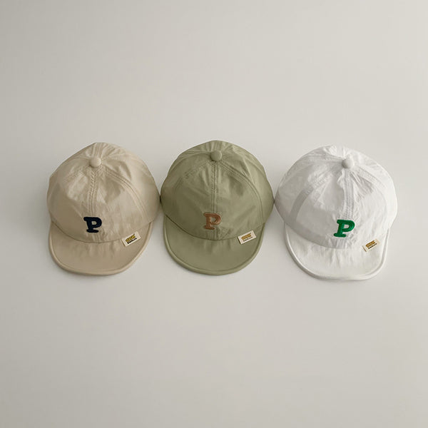 Gorra Infantil con Protección Solar - Diseño Alfabeto