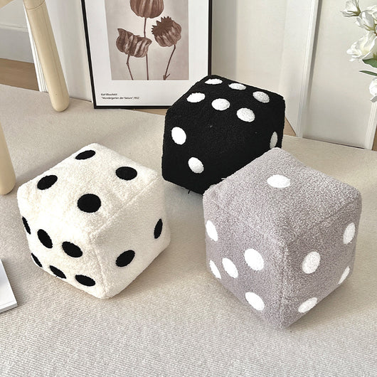 Cojín de Peluche Dado Decorativo para Sofá - Image 3