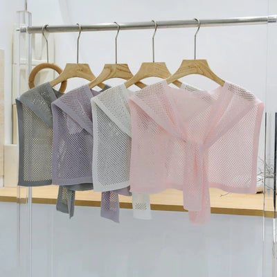 Chaleco Tejido Coordinado - Conjunto 3 Piezas Camisa y Falda - Image 3