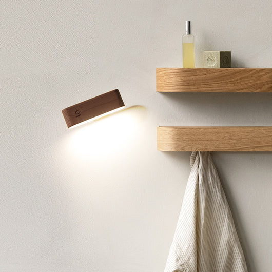 Lámpara de Pared LED Moderna en Madera Maciza sin Instalación - Image 4