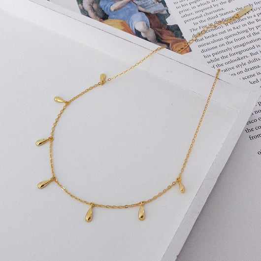 Collar Minimalista de Gota Elegante - Image 5