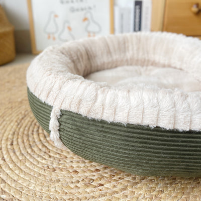 Cama Redonda Térmica para Perros y Gatos - Diseño Otoño Invierno - Image 5