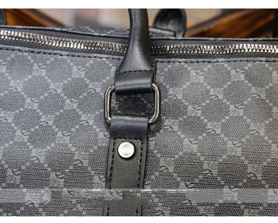 Bolso Bandolera de Gran Capacidad para Hombre - Viajes y Uso Diario - Image 8