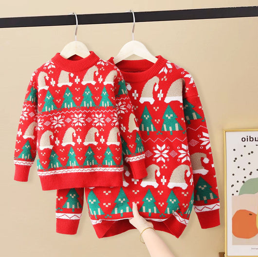 Suéter Navideño Cuello Redondo - Diseño Árbol de Invierno - Image 3