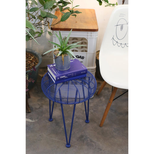 Taburete Lateral Klein Blue de Metal Artesanal - Image 5