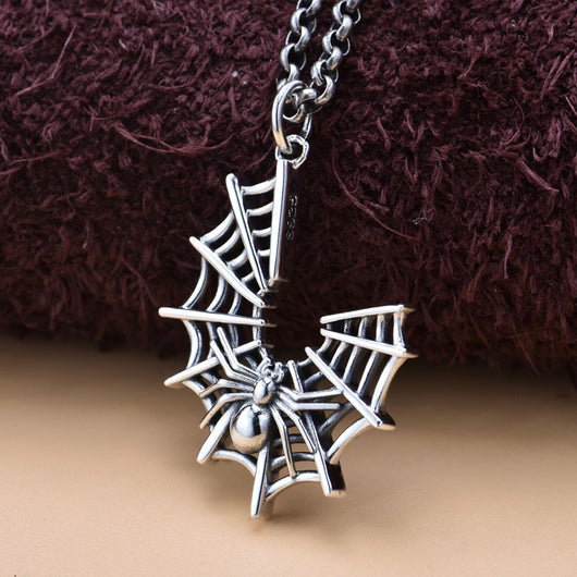 Collar Gótico Tela de Araña en Plata 925 - Colgante Ornamental - Image 2