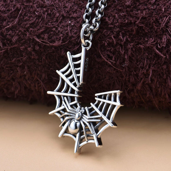 Collar Gótico Tela de Araña en Plata 925 - Colgante Ornamental