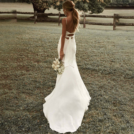 Vestido de Novia Satén Francés Ligero con Escote Cruzado - Image 10