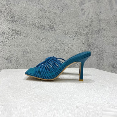 Sandalias de Tacón Alto con Punta Cuadrada en Malla Tejida y Cuero - Image 21