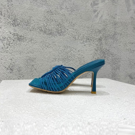 Sandalias de Tacón Alto con Punta Cuadrada en Malla Tejida y Cuero - Image 21
