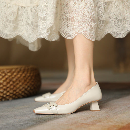 Zapatos de Cuero Estilo Francés Punta Cuadrada con Cadena para Mujer
