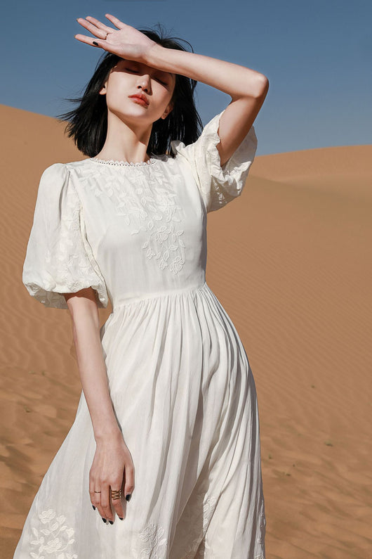 Vestido Blanco de Playa con Mangas Abullonadas - Perfecto para Vacaciones - Image 14