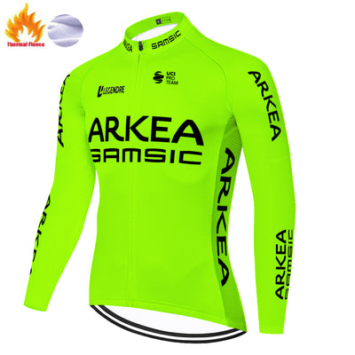 Jersey de Ciclismo Corto con Babero Térmico - Image 36
