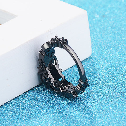 Anillo Punk Chapado en Oro Negro con Circón Negro Incrustado - Image 10