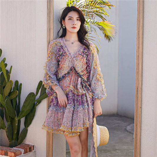 Vestido Largo Floral con Cintura Ajustada y Mangas Farol